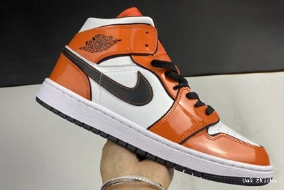 Mid Trendsetting 213 1 Jordan “Turf Orange” Air 888 DD6834- 0807